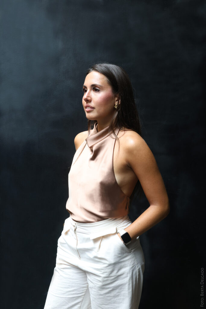 Marta Bueno - Fundadora del podcast Art Stories y Studio Manager para Artistas - Foto Berta Delgado - YANMAG