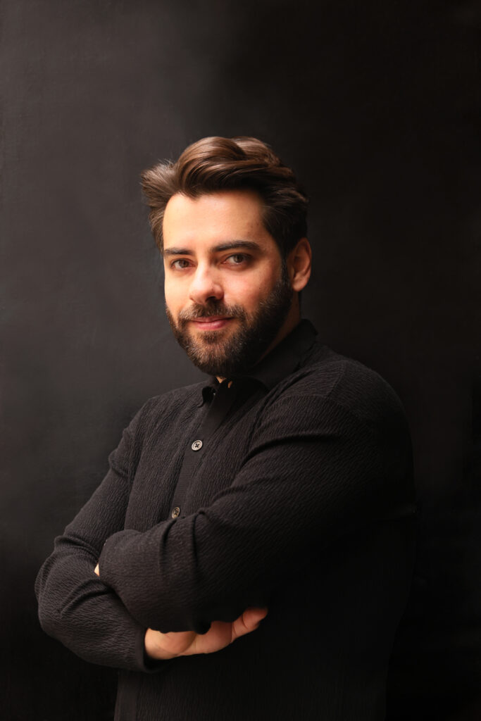 Jesus Gomez - Artista. Foto Berta Delgado. YANMAG